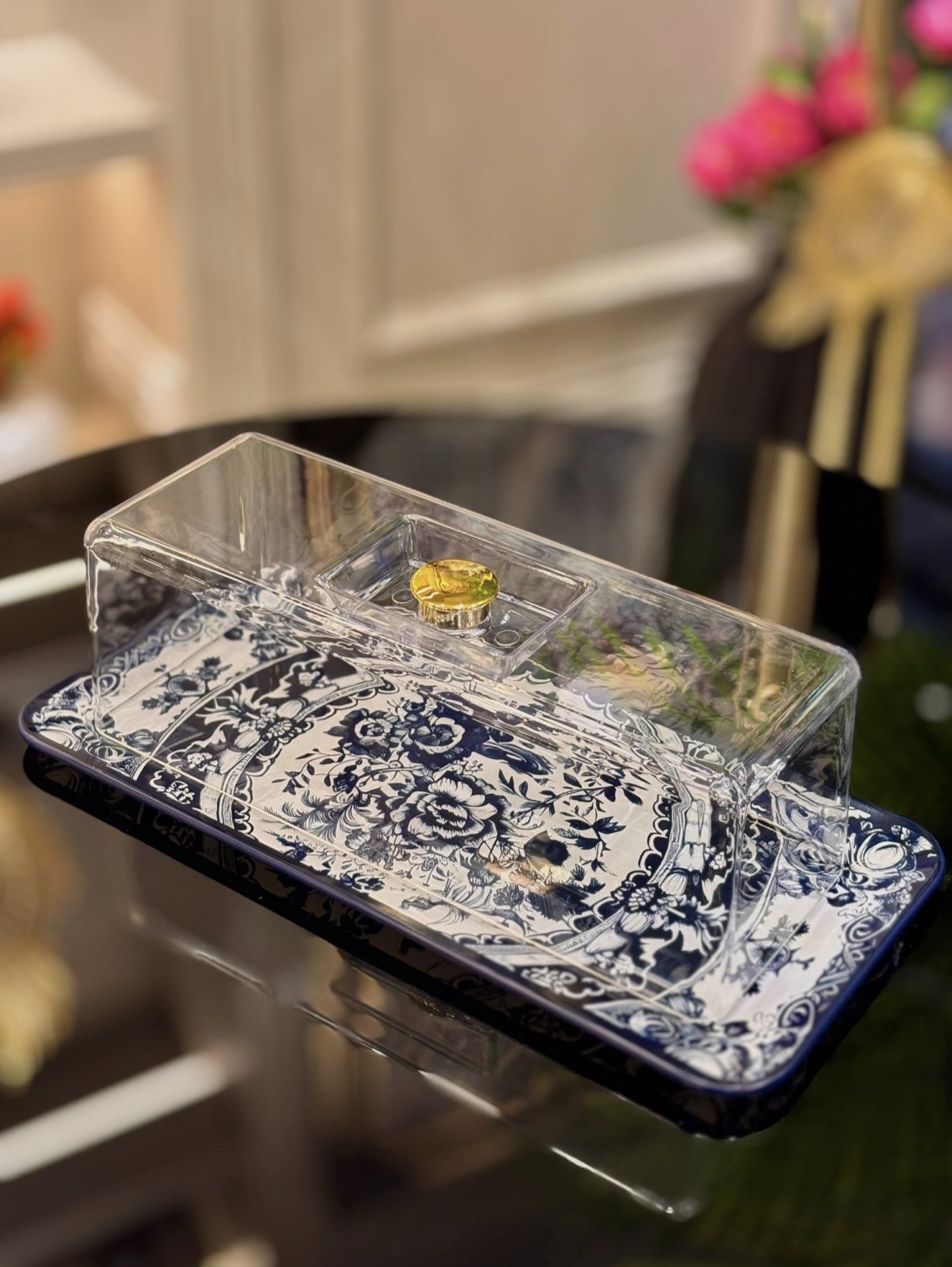 Kapaklı Kek Standı