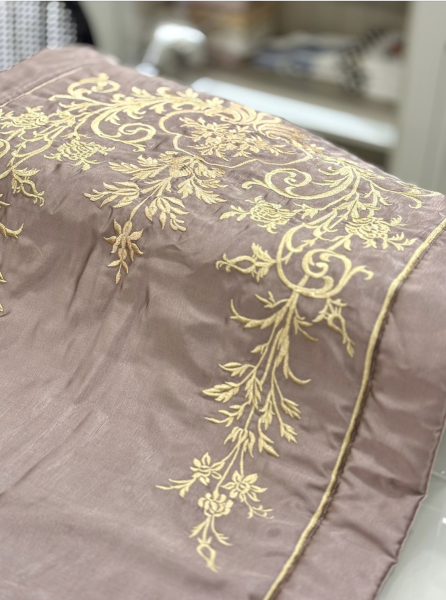 Gül Kurusu Gold Nakışlı Seccade