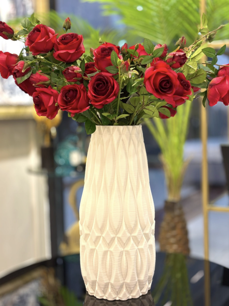 Büyük Beyaz 3D Vazo