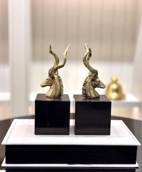 Gold Geyik Başları Kitap Tutucu