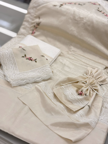 Krem Saten Rokokolu Namaz Seti