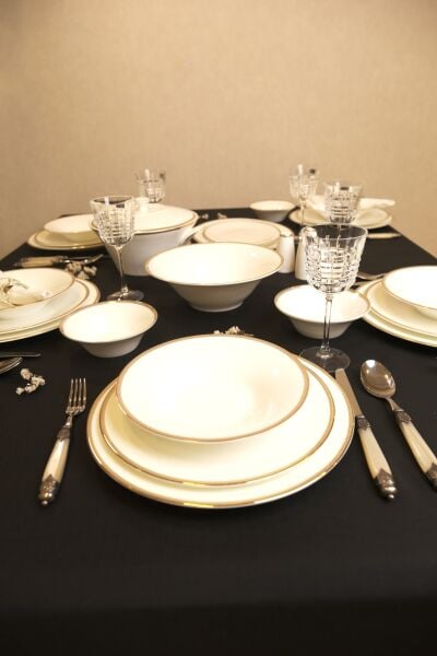 Mikasa Moor Gracia 74 Parça Bonechina Yemek Seti Gold