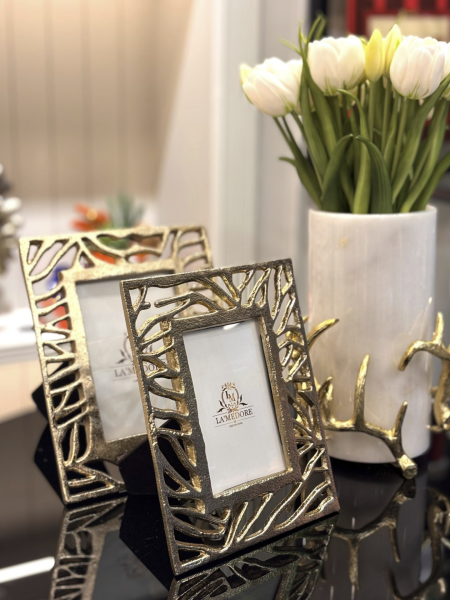 Dalga Desenli Gold Çerceve