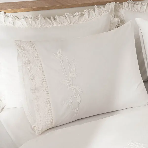 Paye Çift Kişilik Nevresim Takımı Organik Pamuk Perkal Nakışlı Dantelli Krem
