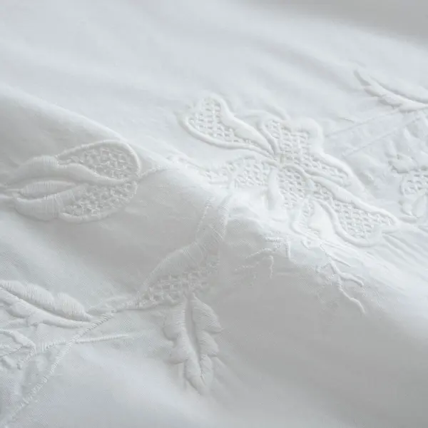 Paye Çift Kişilik Nevresim Takımı Organik Pamuk Perkal Nakışlı Dantelli Krem