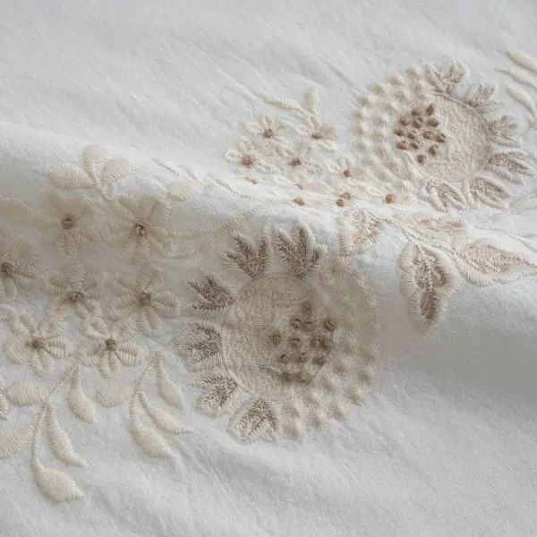 Flora Çift Kişilik Nevresim Takımı Organik Pamuk Keten Krem