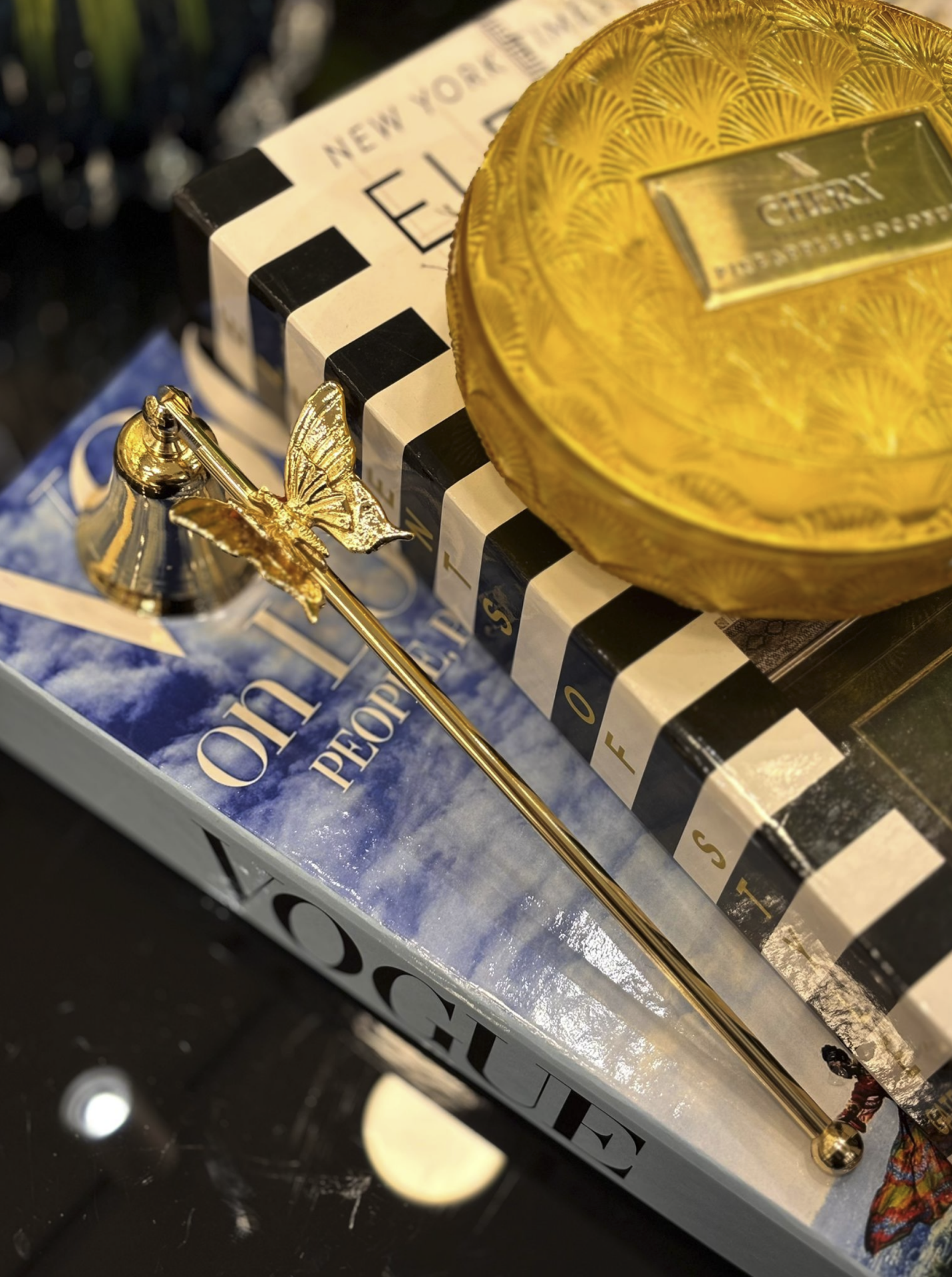 Kelebekli Mum Söndürücü