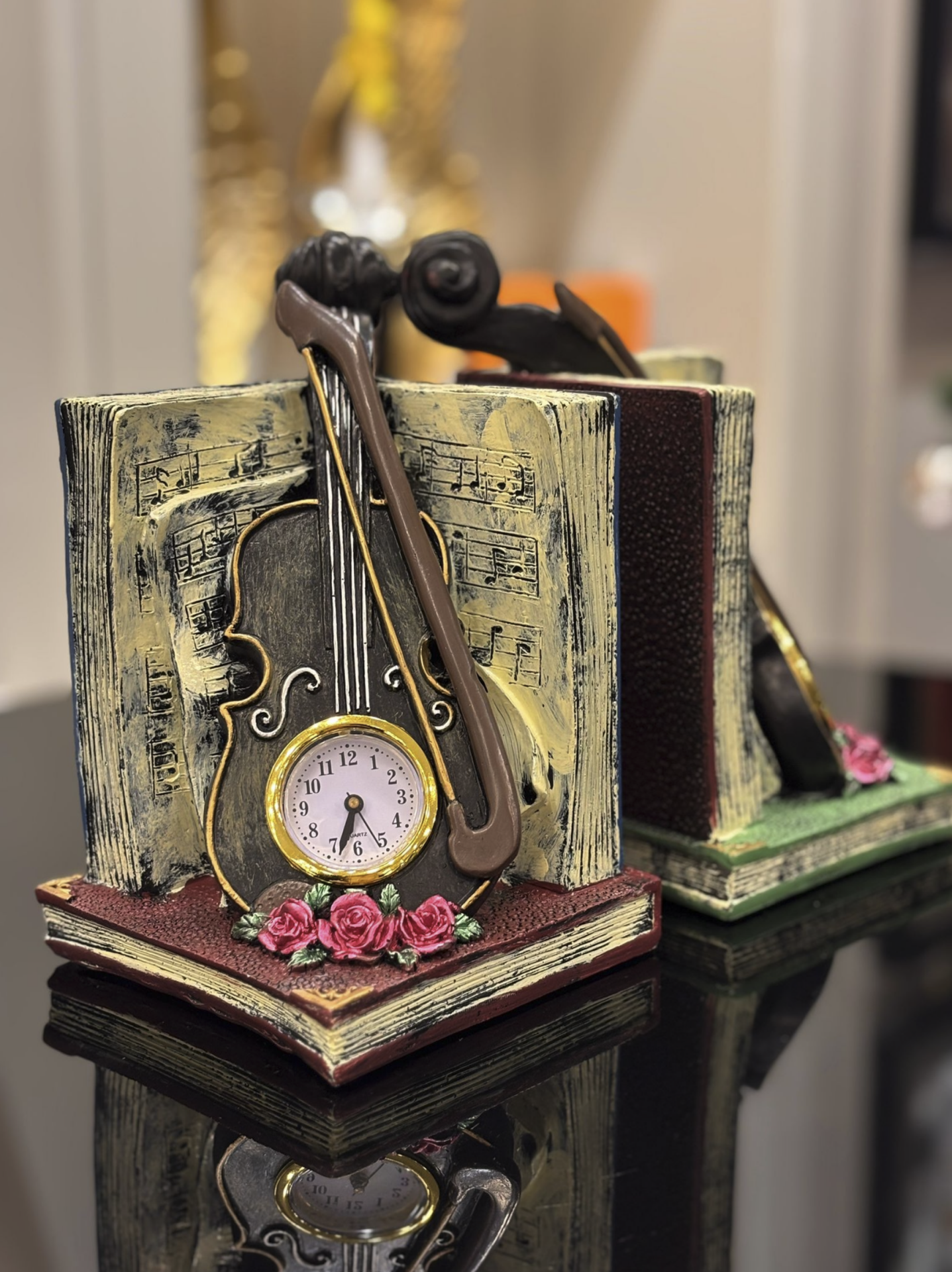 Dekoratif Keman Saat