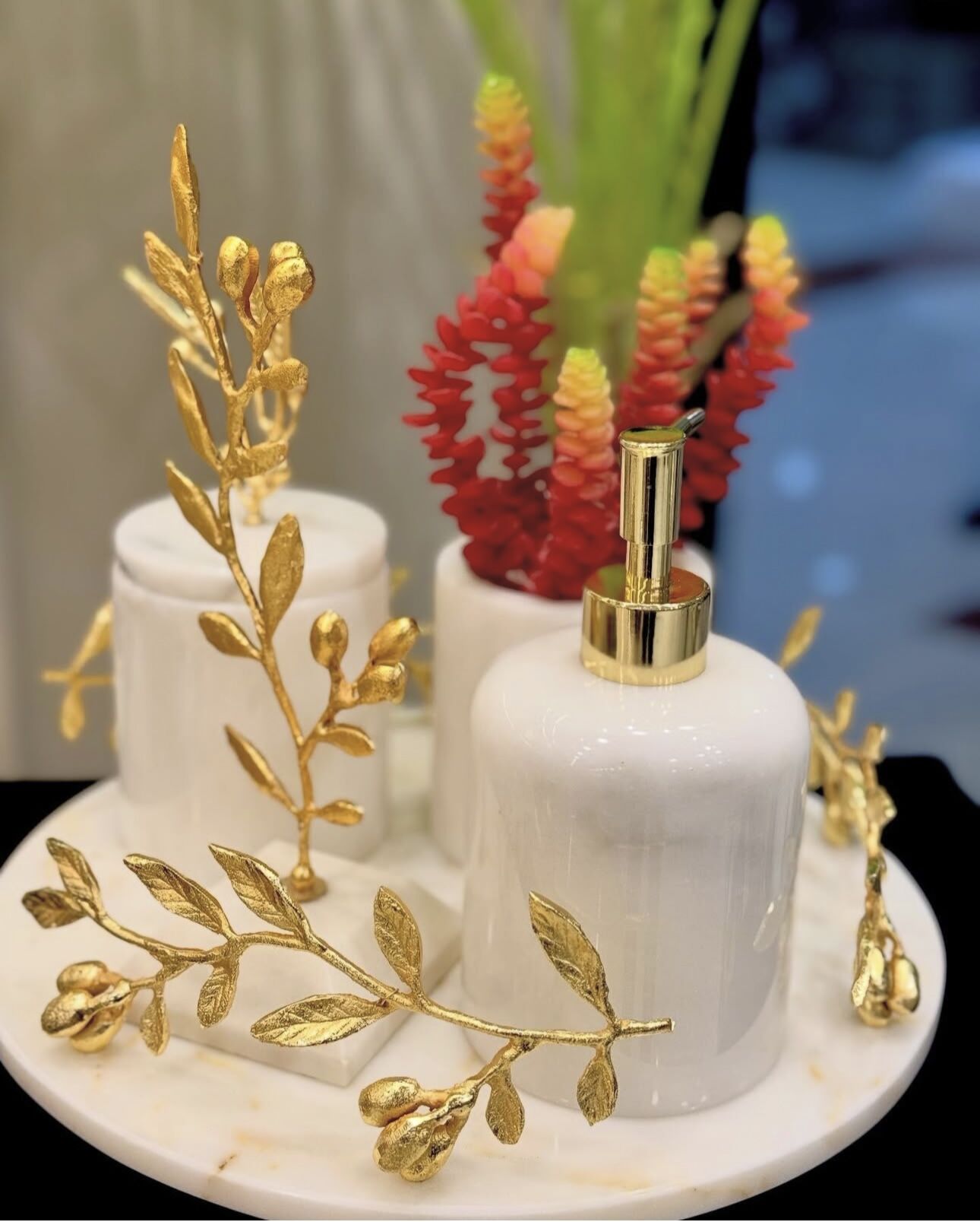 Zeytindallı Banyo Seti(Tepsi, Diş Fırçalık, Kutu, Sıvı Sabunluk)