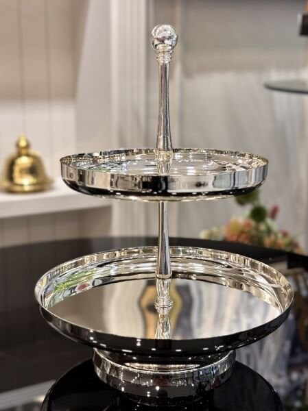 İki Katlı İkramlık