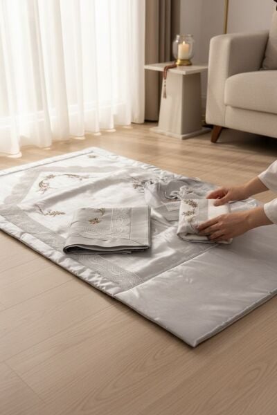 Gri Saten Rokokolu İğneli Namaz Set