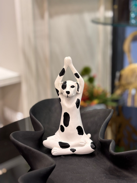 Yoga Yapan Dalmaçya Köpek Dekoratif Obje