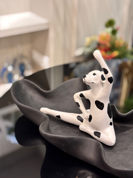 Yoga Yapan Dalmaçya Köpek Dekoratif Obje