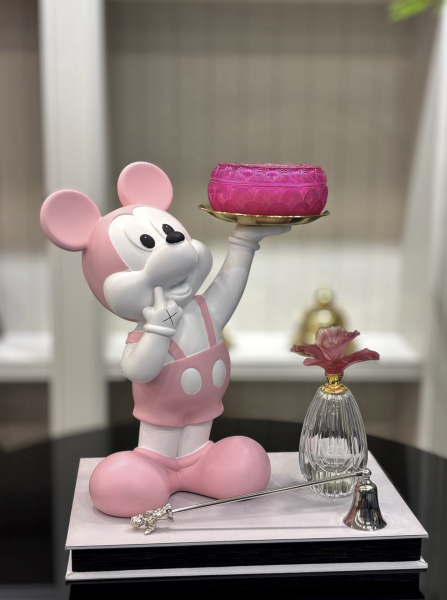 Pembe Mickey Mouse
