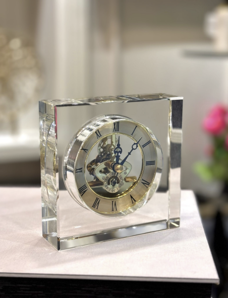 Kristal Kare Cam Saat